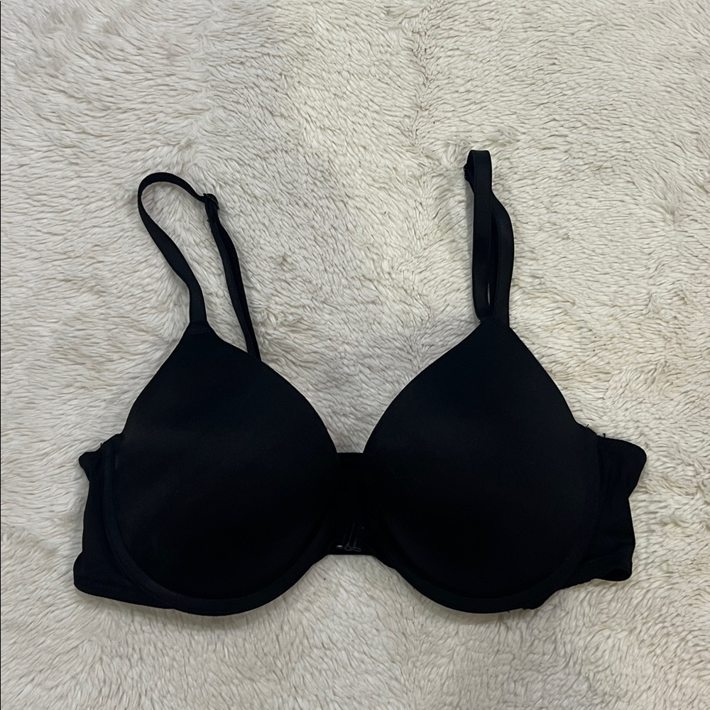 PINK | wear everywhere front close push-up bra 36B